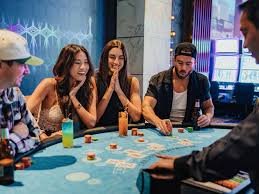 Studio live dealer mutu77 dengan multi-kamera dan dealer profesional Bahasa Indonesia